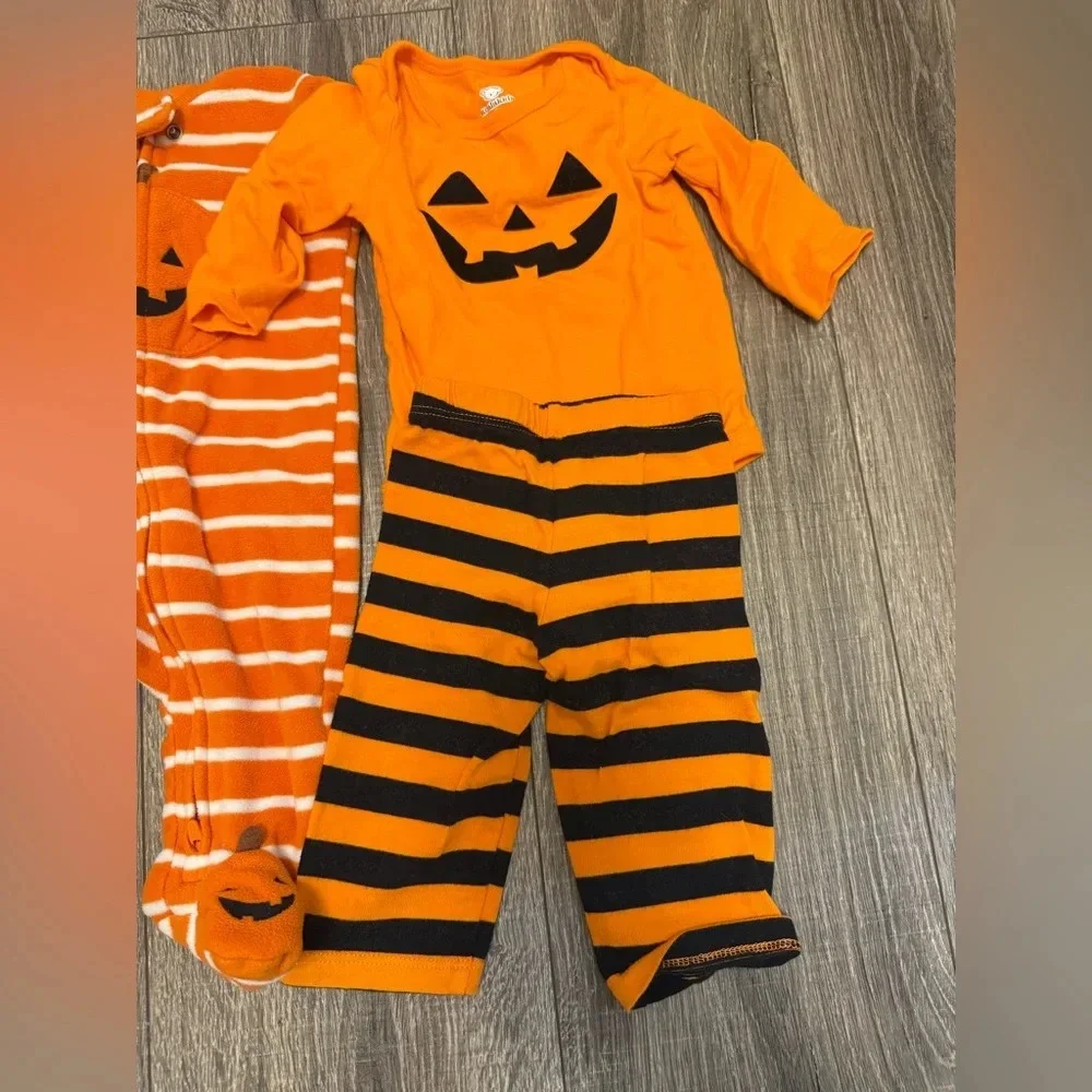 Carter’s Baby Unisex Halloween Orange Size 0-3 Month Pajamas And Set Lot Of 3